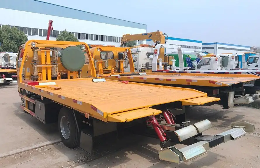 
ISUZU engine flatbed wrecker tow wreck truck for sale 
