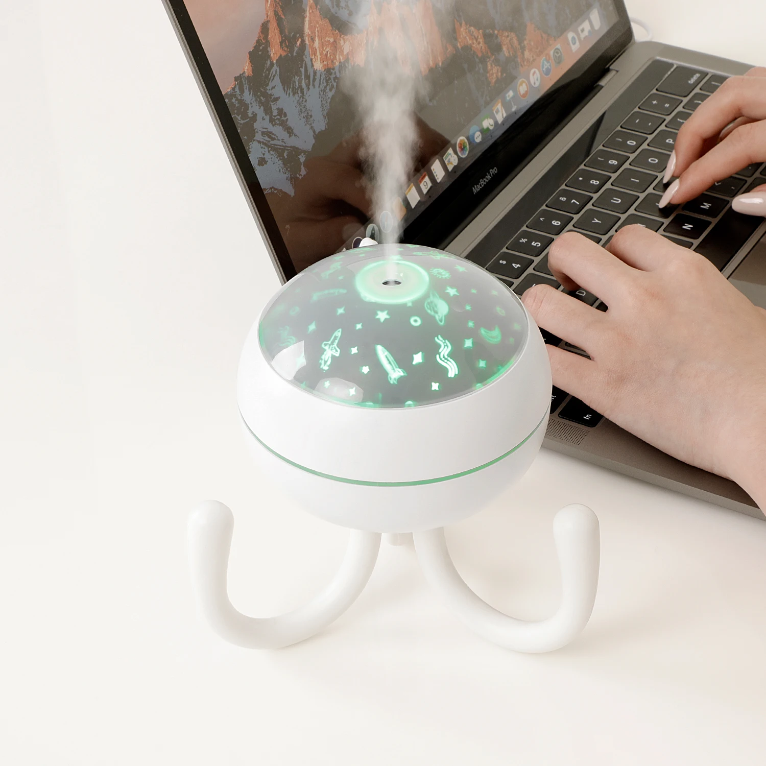 Cool Mist  Home Usb Humidifier Home Essentials Aromatherapy Diffuser Personal Ultrasonic Humidifier Bodyworks Aromatherapy Mist
