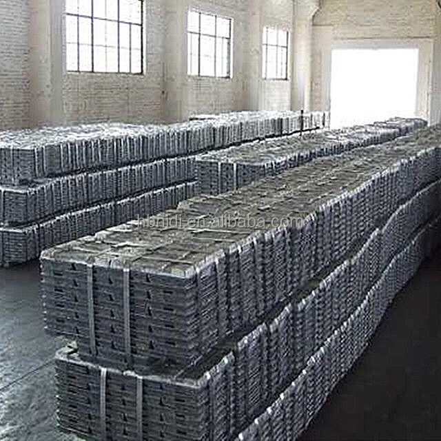 The factory sells popular zinc alloy ingots