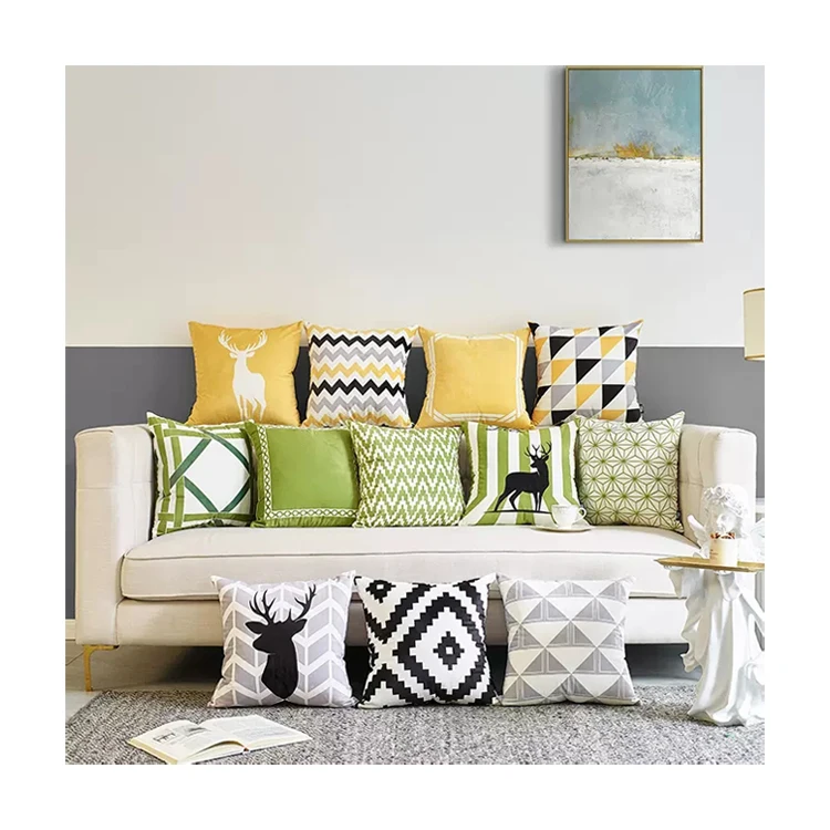 Buti Wholesale Customized 45 *45 cm Decorative Geometric green color Pattern Polyester Sofa Pillow Velvet Cushion Cover
