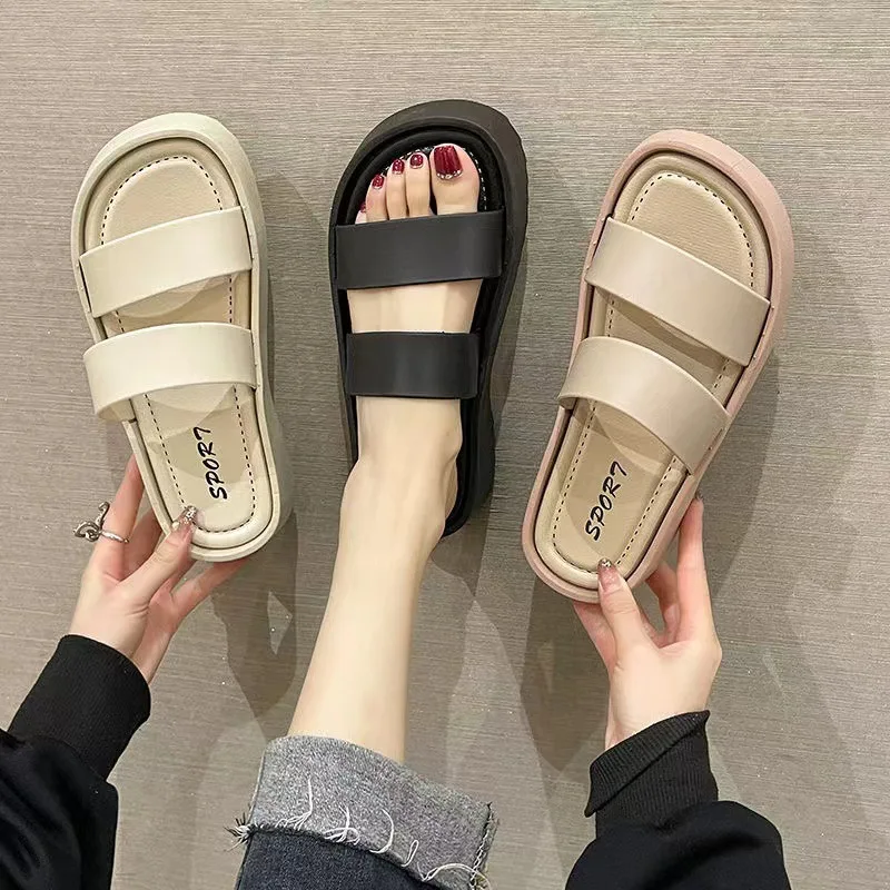 2024 Summer Beach Flat Ladies two band Slippers and Sandals New Design Slide for Women Outdoor
