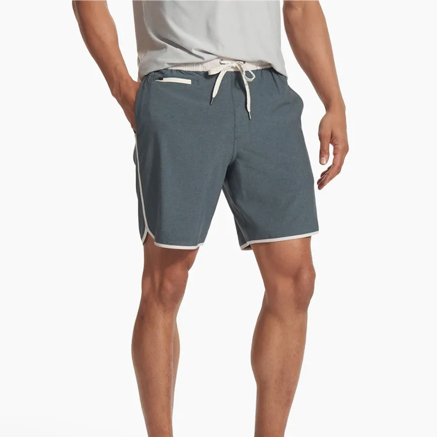 Мужские спортивные шорты из полиэстера