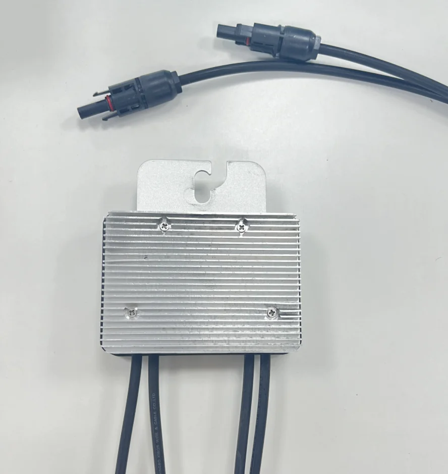 Bidirectional PLC Communication Two By One Solar Power Optimizer FR-PVMB-C100D With 1100W 1400W Panels Optimizer