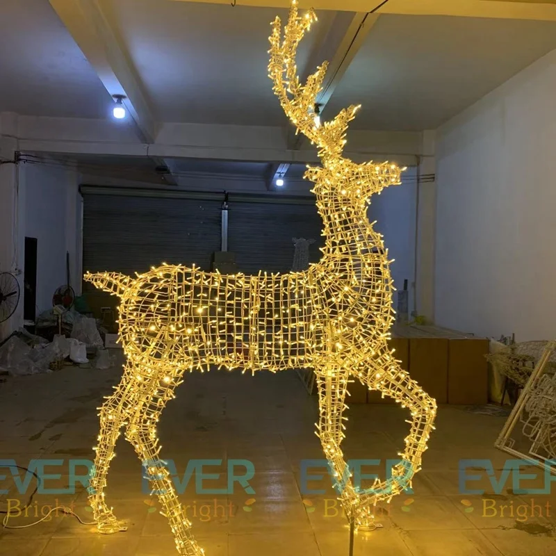 led reindeer motif (2)