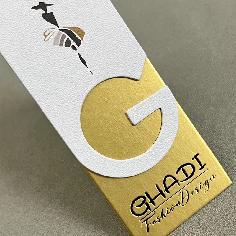 Luxury Recyclable Clothing Hang Tags Custom Logo Green Card Clothes Label T-Shirts Jackets Shoes Printed Technique Special Paper