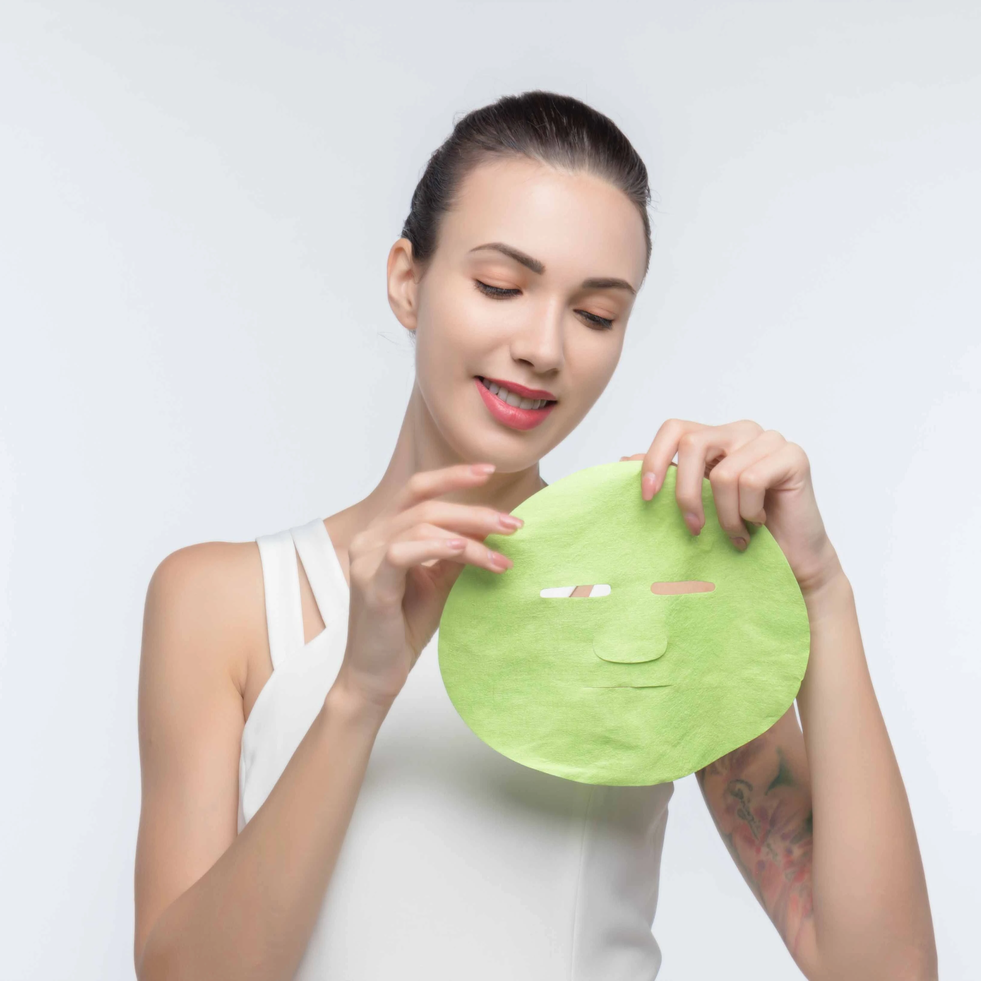 Banana Fabric Sheet Mask Beauty Facial Mask Sheet Natural Plant Fiber Green Color Crystal Female Customizable Moisturizer 45gsm