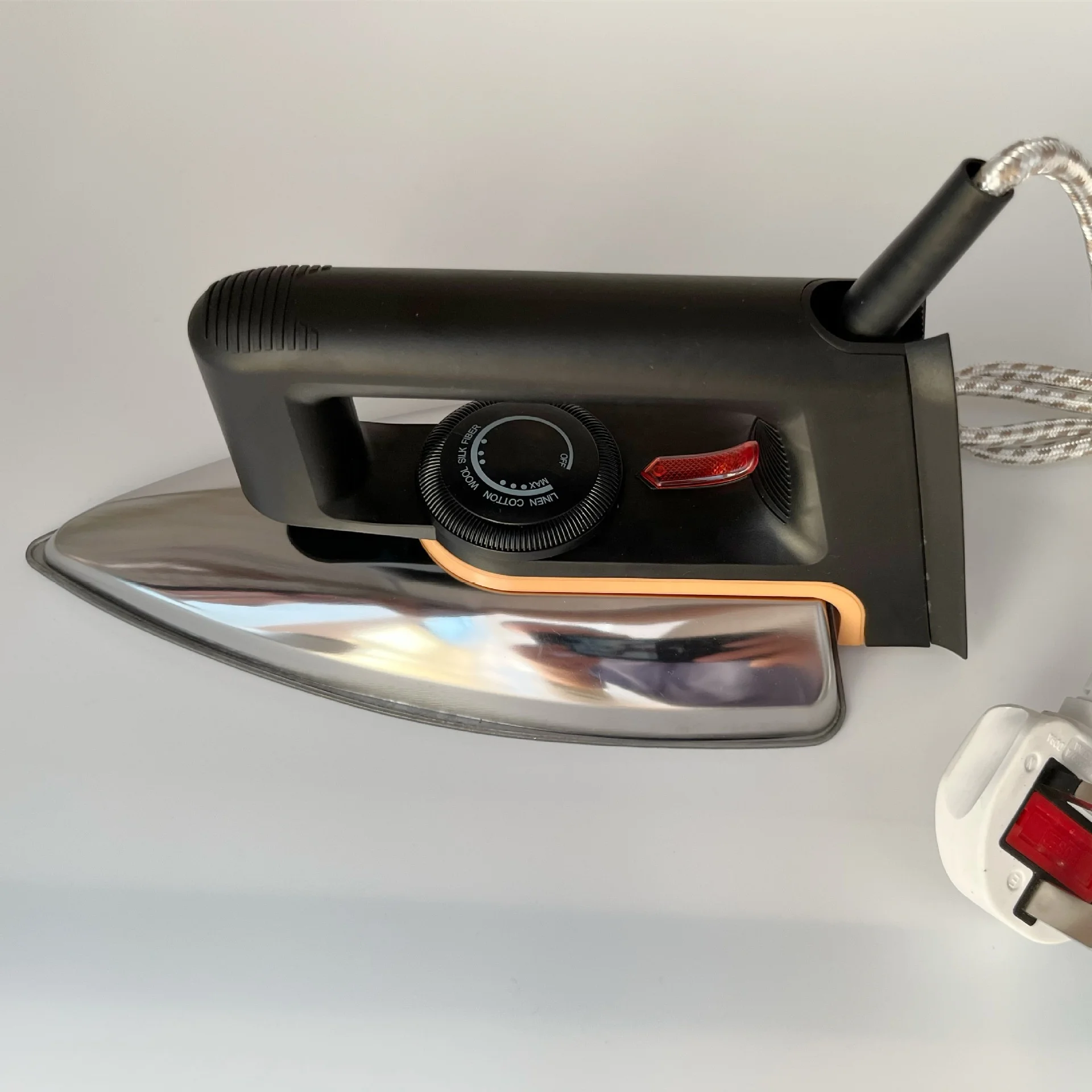 New product high standard electric iron professional dry iron non-stick iron