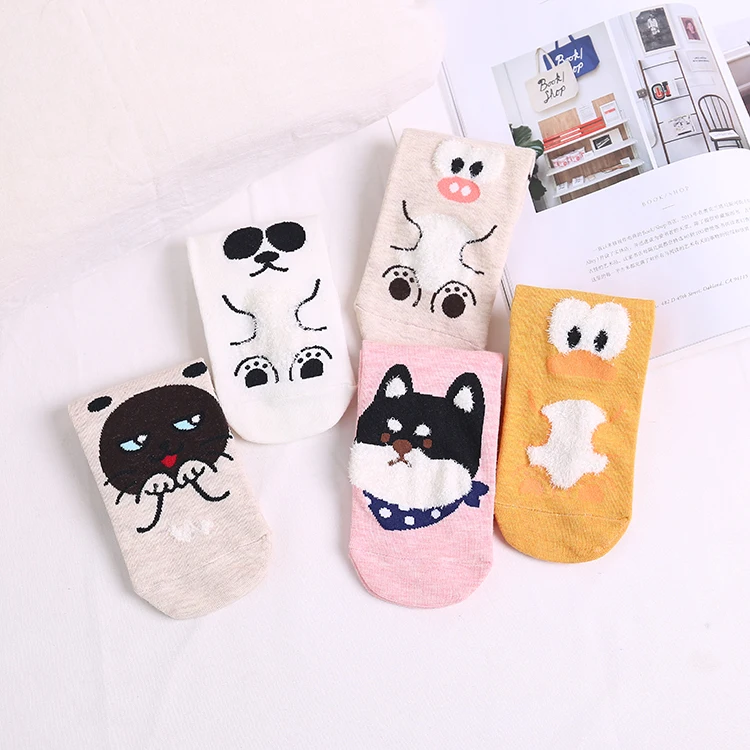 five color casual cartoon  socks ladies lovely  cotton socks custom socks logo