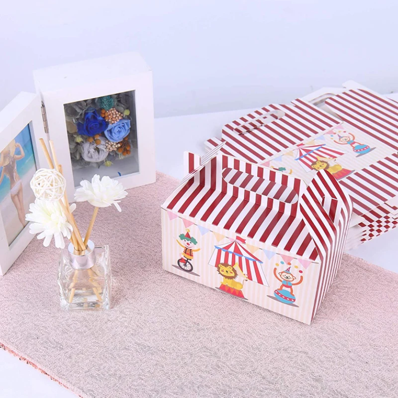 Goodies Treat Boxes Gable Treat Box Birthday Food Cake Packaging Box Decoration Favor Cupcake Paper Theme Party for Baby Shower