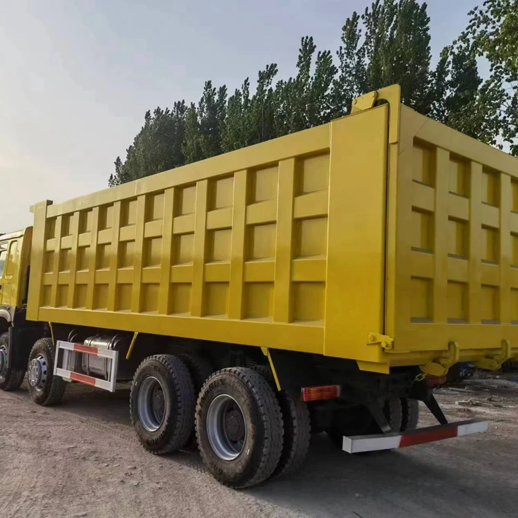 Low Price SINOTRUK HOWO 8x4 Diesel Engine Euro 2 Dump Truck Tipper Truck
