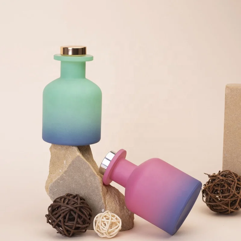 Luxury 50ml 100ml Empty Embossed Aroma Reed Diffuser Bottle With Cork Stopper