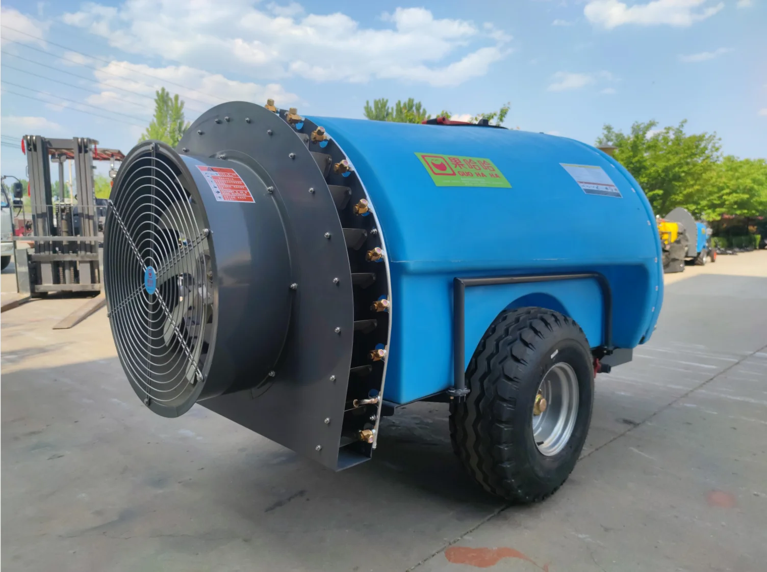 1600 литровый трактор, Прицепной опрыскиватель, большой объем, трактор, оборудование для опрыскивания, пневматический опрыскиватель GUOHAHA