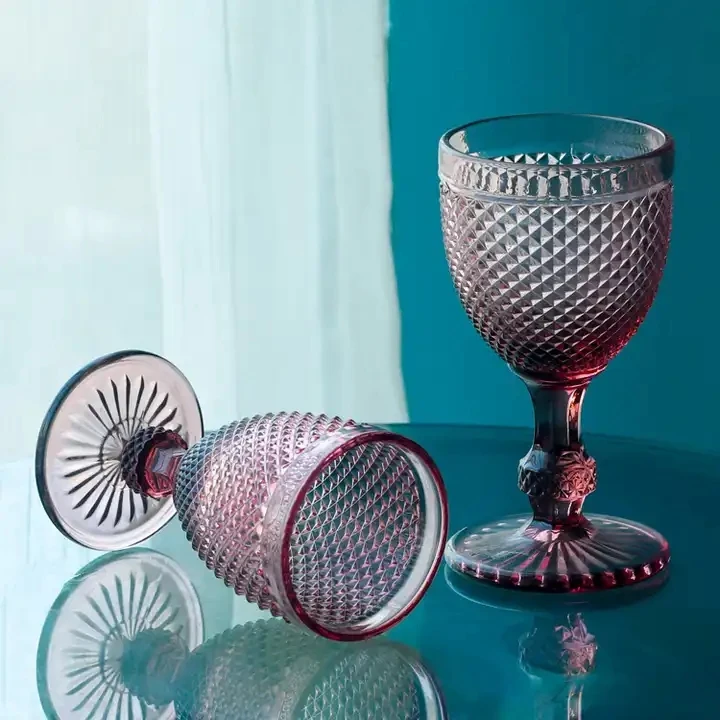 Wholesale Vintage Wine Goblet Glass Wave Point Design Glassware Glass Color Wine Glasses