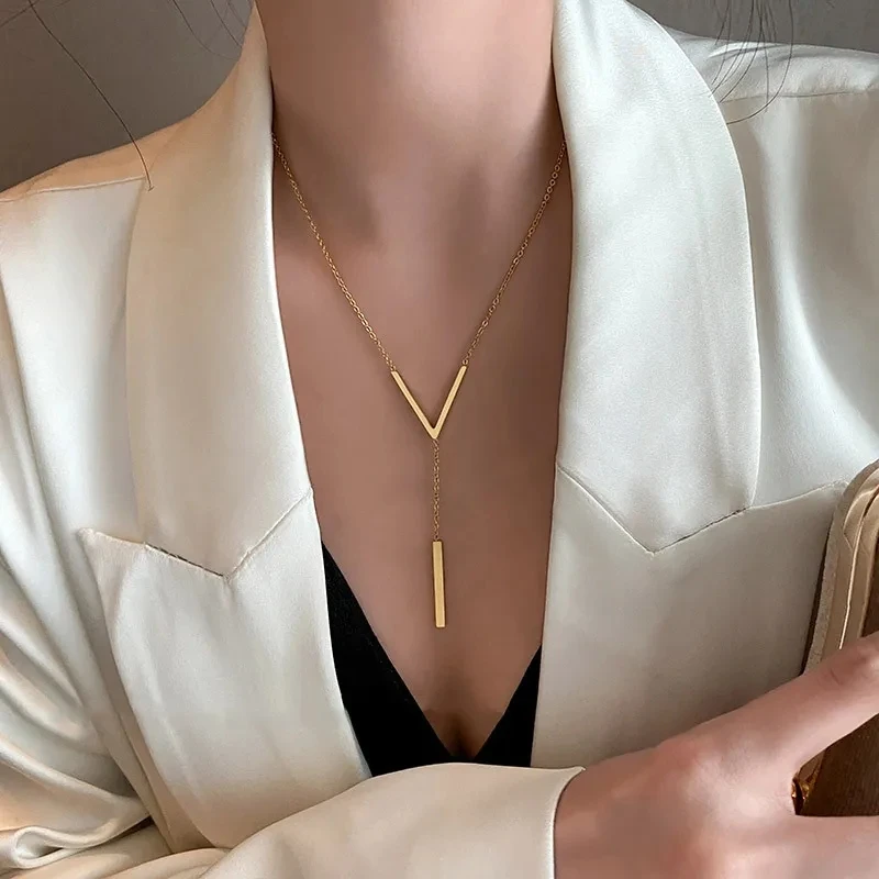 Stainless steel V-shaped long sexy Clavicle Necklace Ladies and girls stainless steel Gold colour chain Necklace Party jewelry