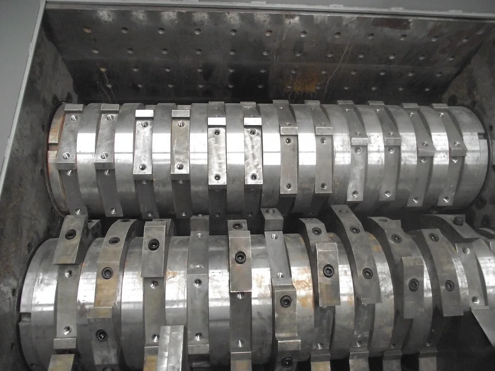 Heavy Duty two shaft shredder/ whole car crusher