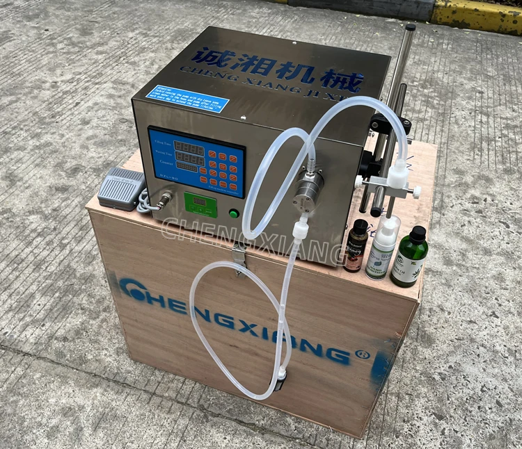 Full customization easy operation line Machine semi automatic liquid filling machine