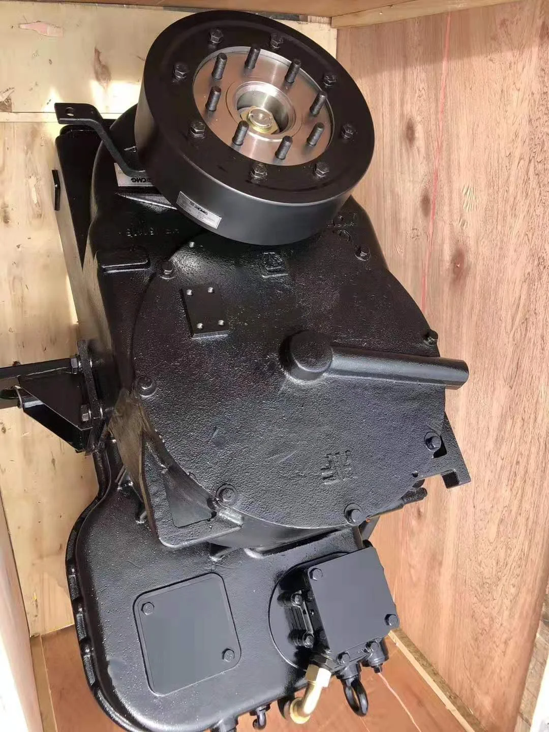 
Original genuine Wheel Loader ZL50G LW500F Parts Gearbox Assembly 272200582 2BS315A(D)V 