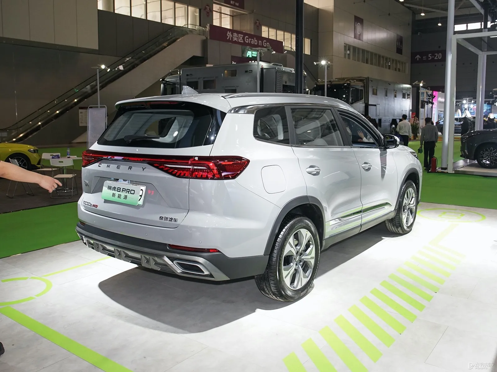 Лидер продаж 2023 автомобиль Chery Tiggo новые энергетические транспортные средства внедорожник Электромобиль 8 Pro для продажи