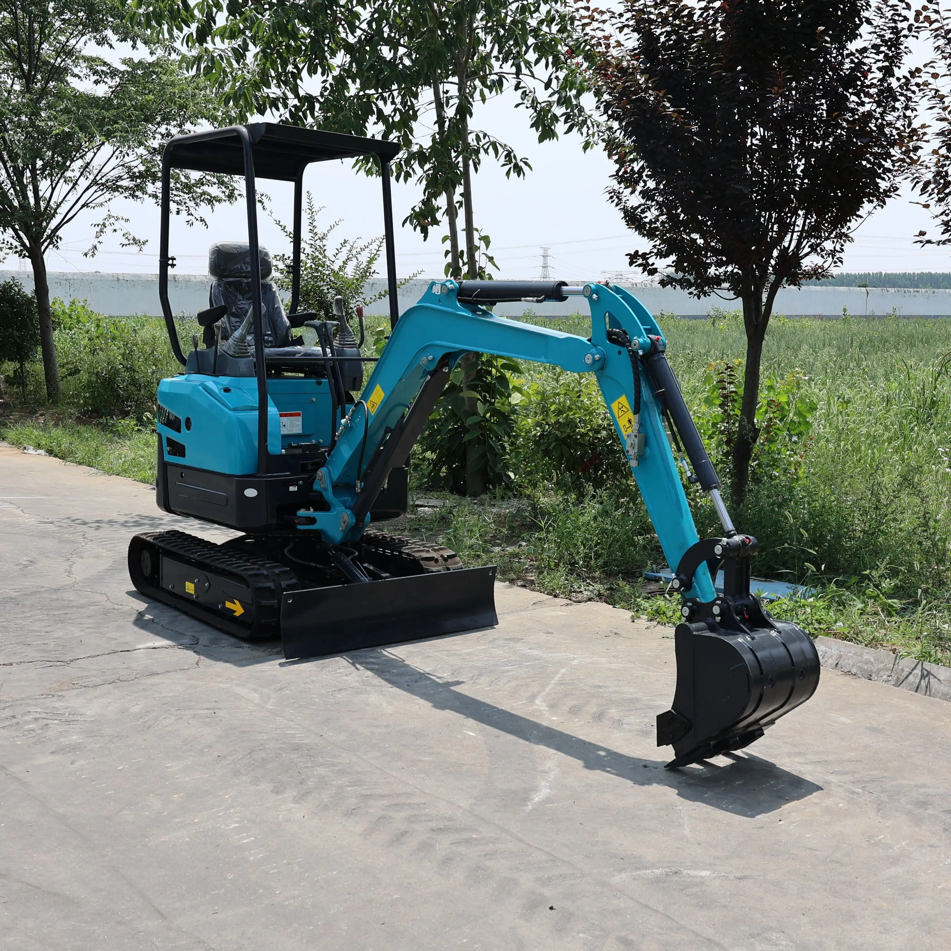 Kubota Engine Wheel Hydraulic Pilot Small Bagger Retro Excavator 1.7t Mini Excavator Machine With Eap