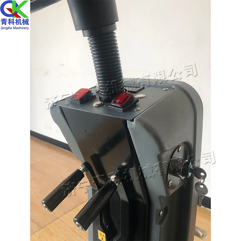 Driving scrubber truck industrial factory with mopping machine supermarket property garage electric industrial scrubbers