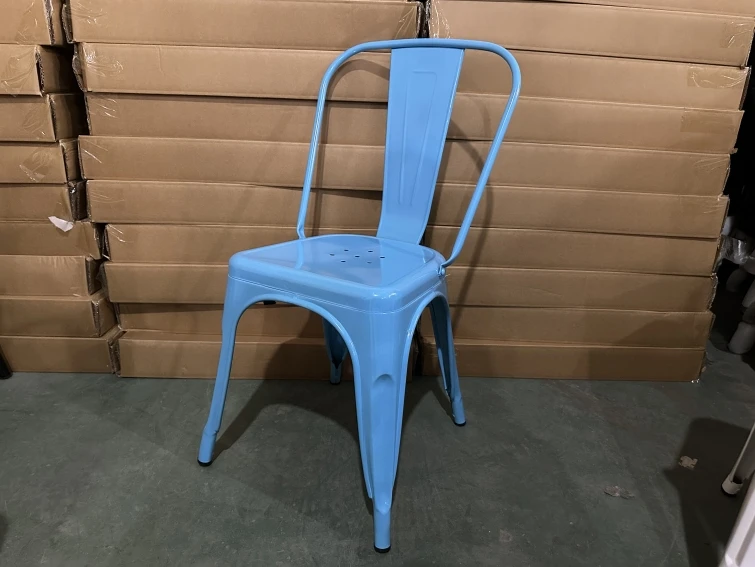 Cheap Outdoor Industrial Sillas Black White Vintage Iron Chair Stackable Restaurant Metal Dining Chair Bistrol Cafe Chairs