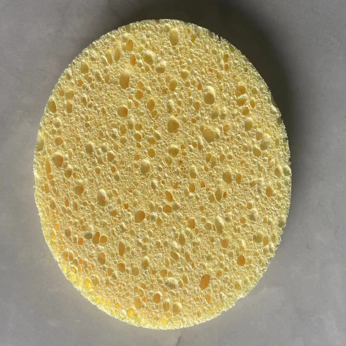 Wholesale Oval Shape Facial Spa Cleaning Sponge Compressed Makeup Remove Cellulose Sponge Face Sponge