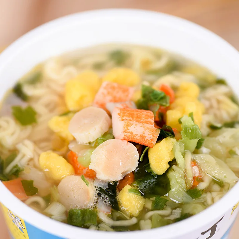 Hongkong delicious instant noodles cup noodles seafood flavor easy to eat multi-flavors 77g