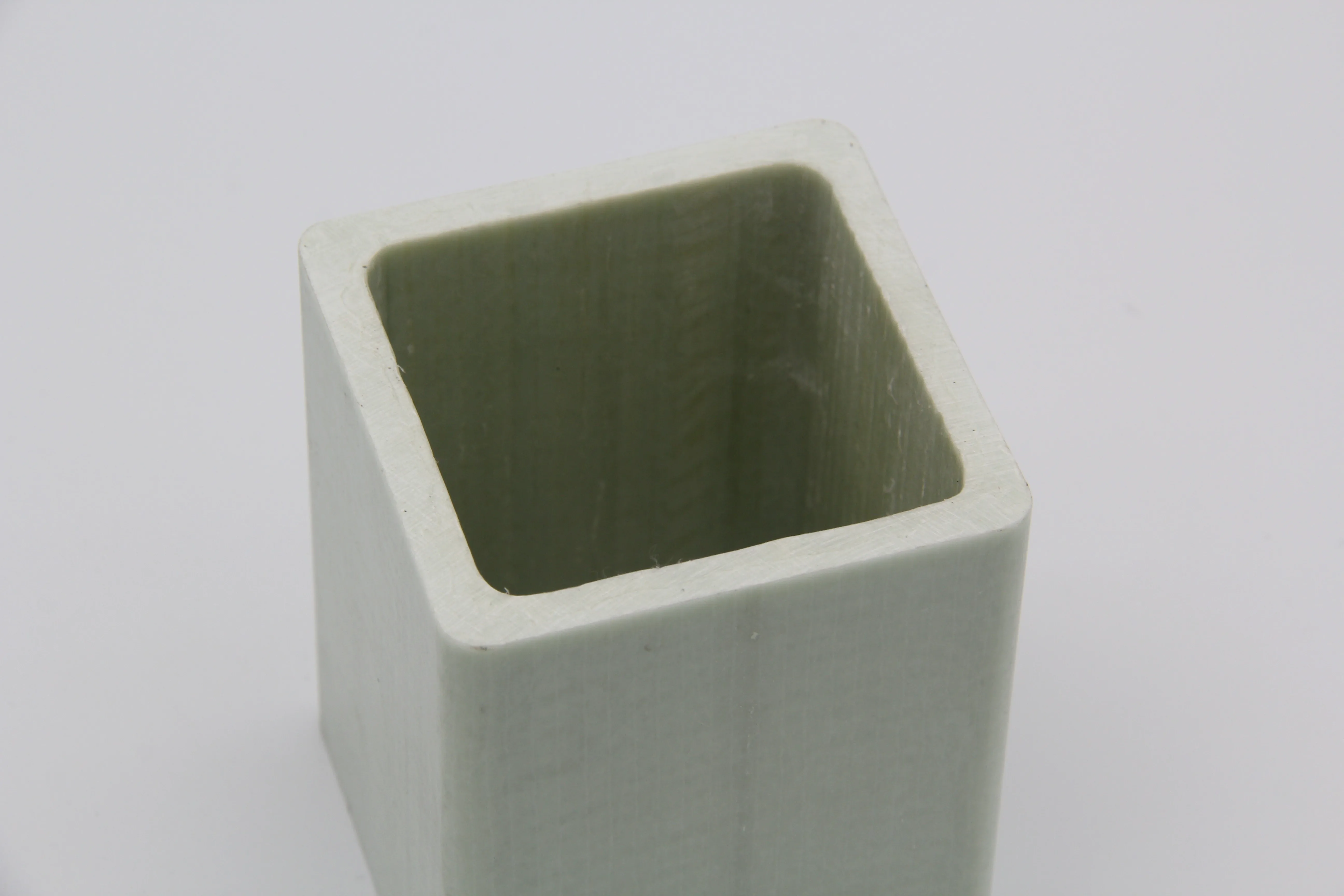 FRP Rod Tubes Factory Price High Performance Good Quality Fiberglass Pultrusion Tomato Stake Fiberglass Reinforce Plastics