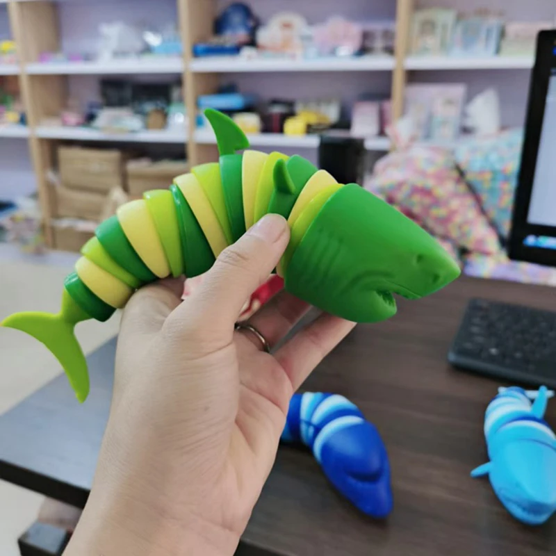 2023 Decompressed 3D Articulated Sensory Lobster Stress Relief Toys, Funny Crawling Sensory Toy