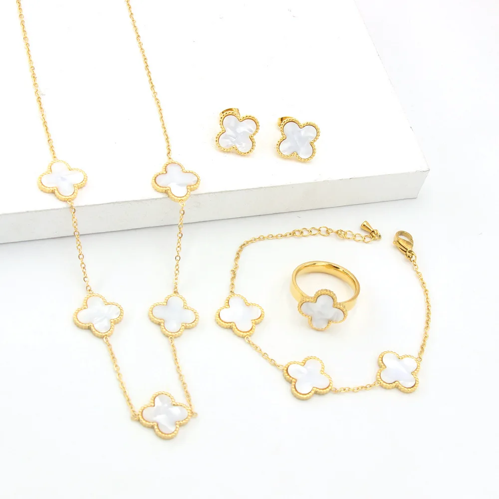 High quality stainless steel  18k gold four leaf clover necklace, bracelet, earring accessories, four piece set wholesale