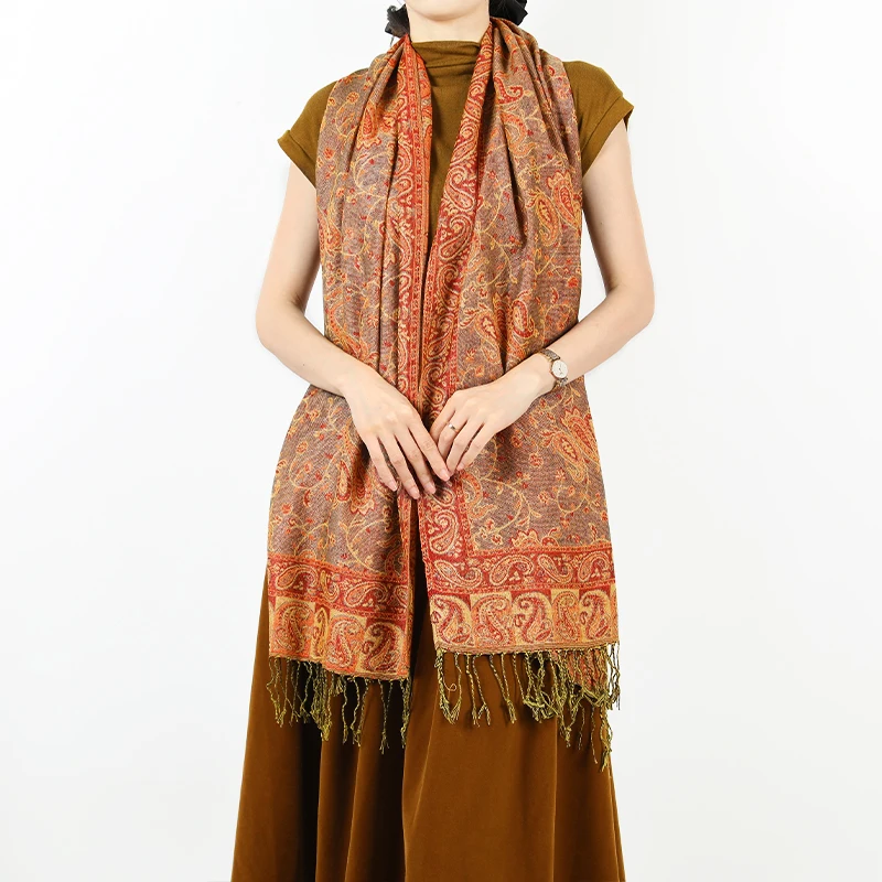 2024 Hot OEM Lady Paisley Fringe Nation Ethnic style Head towel Pashmina scarf maker Cashmere elegant jacquard Paisley shawl