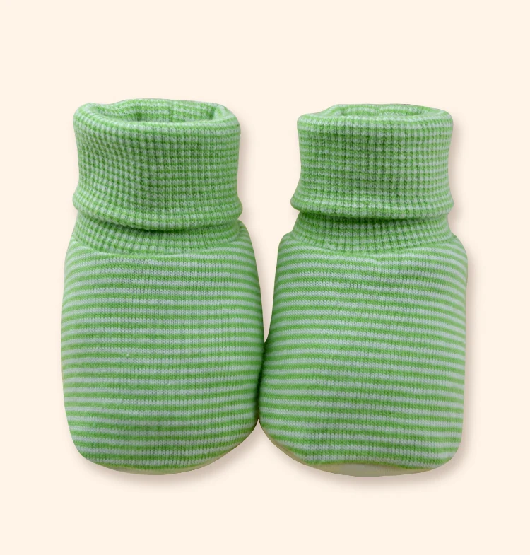 
Hot selling New fashion warm Cotton fabric baby girl boots baby booties 