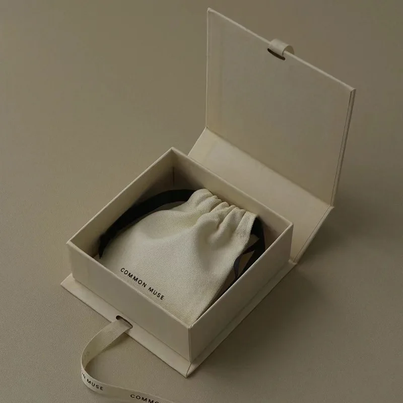 Perfume Festive packaging bag White high-grade hot foil box carton