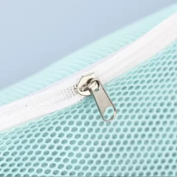 New Fashion Beach Mesh Travel Fanny Pack Waist Belt Bags For Ladies Fitness Fanny Pack