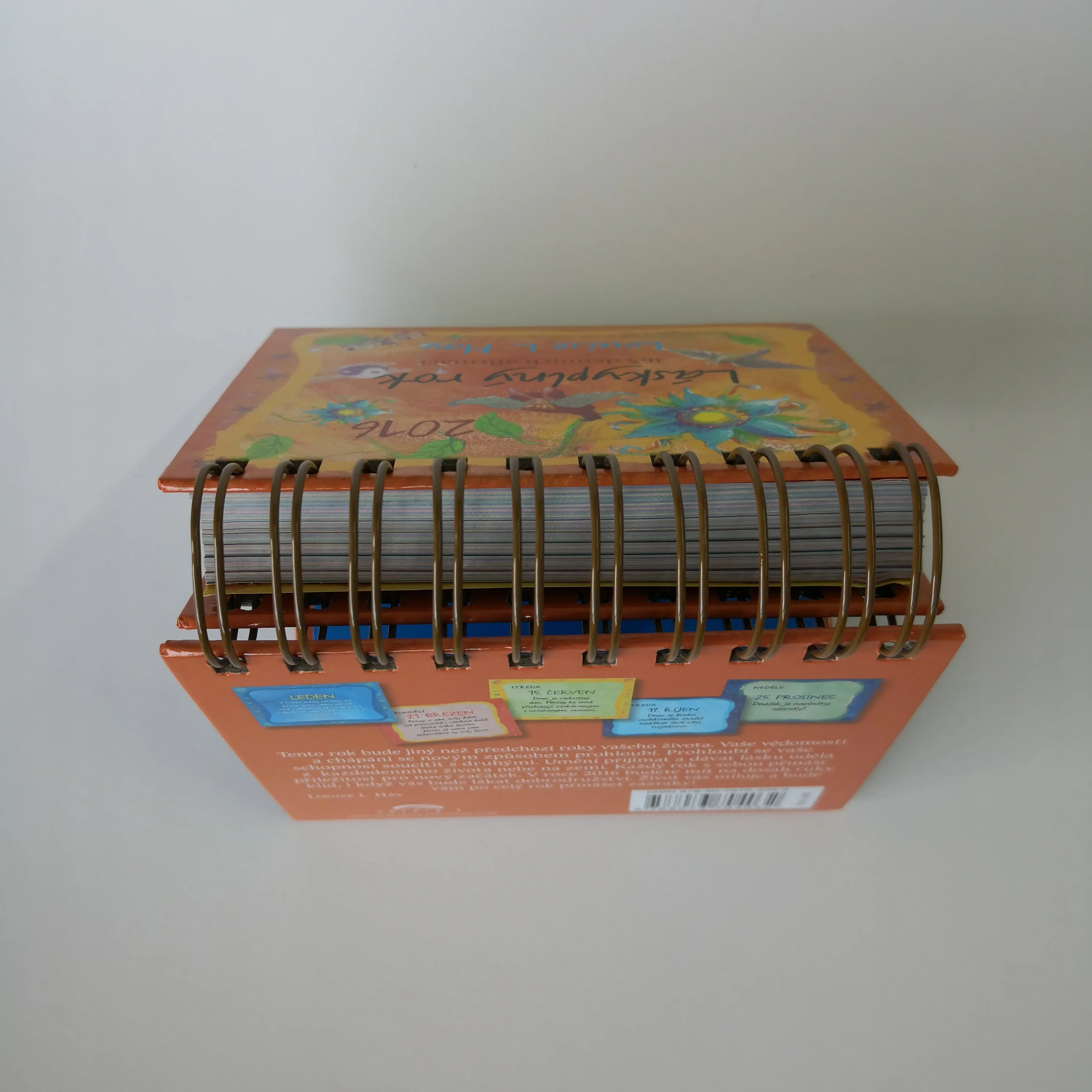 wholesale custom wall & desk calendar printing