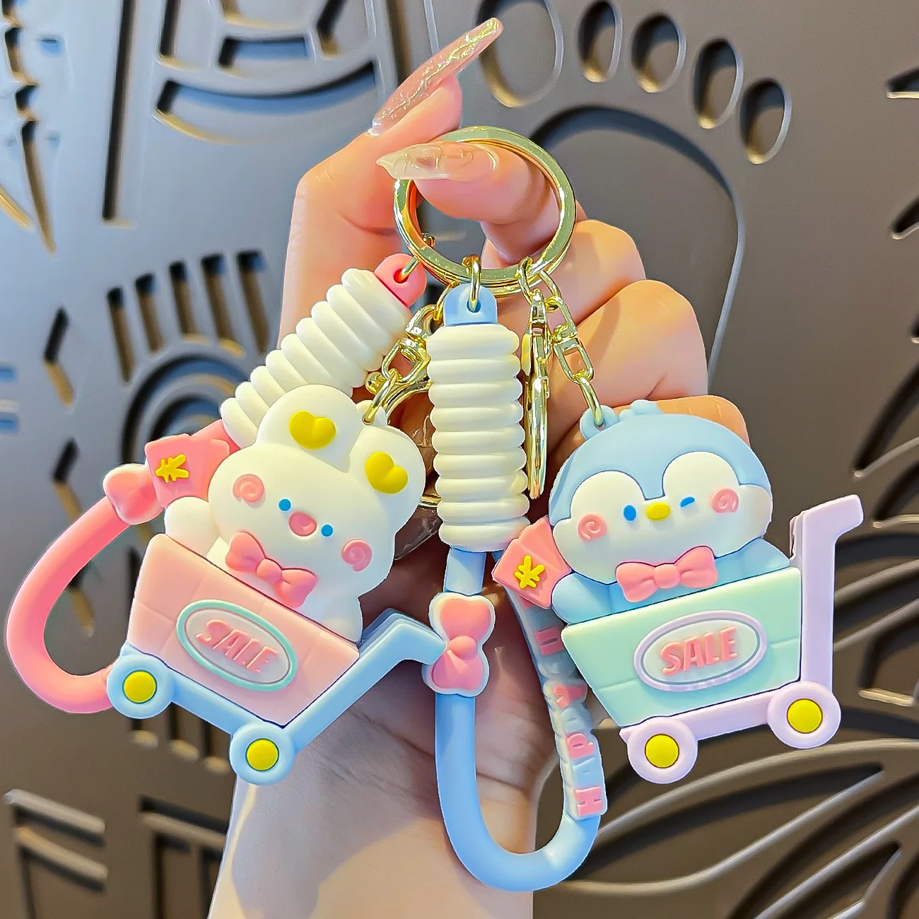 Wholesale Animal Shopping Cart Keychain Cute Cartoon Bear penguin crocodile keychain for kids student