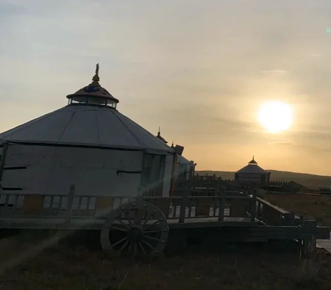 Metal Mongolian Yurt Steel Bamboo Yurt for Sale