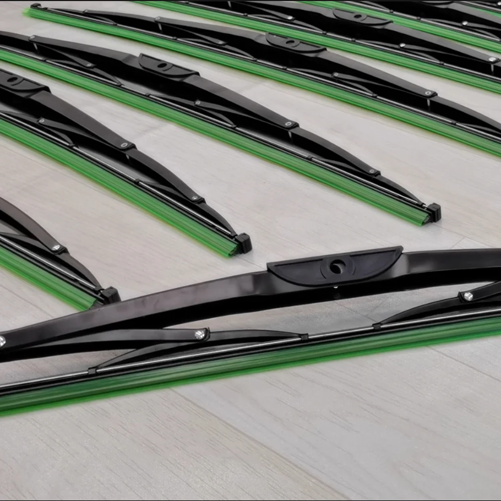 Universal Metal Frame Wiper Blade Coach Bus Truck Front  Windshield Windscreen Wiper Blade for Kinglong Yutong Volvo Benz