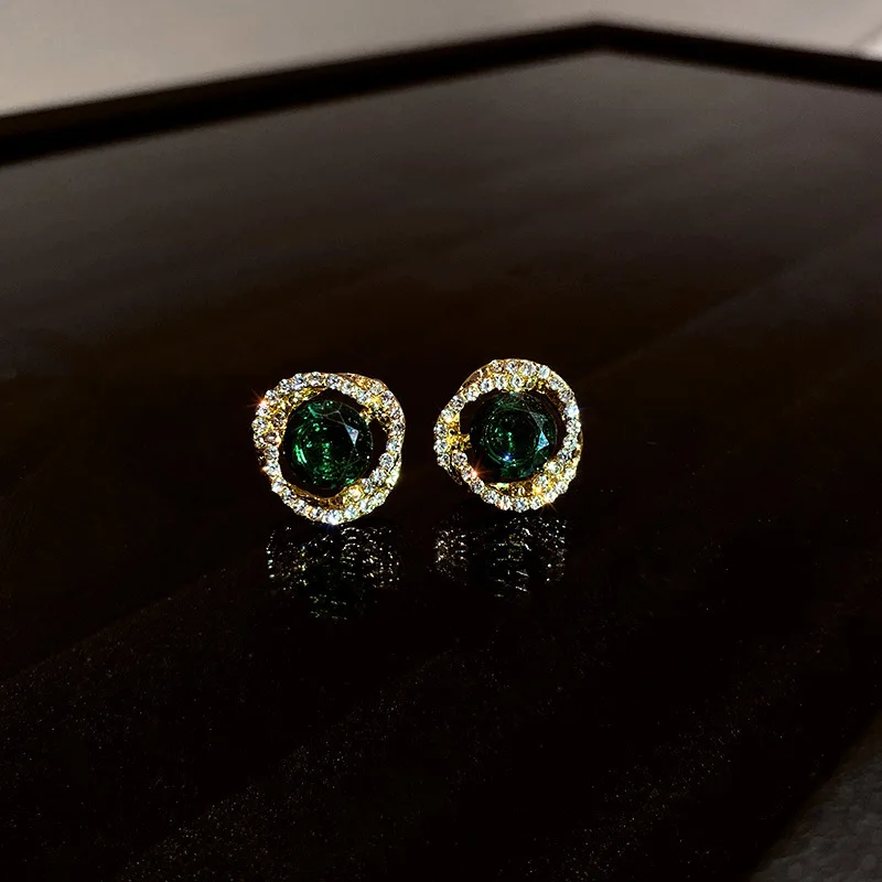 Jewelry 925 silver needle South Korea East Gate fashion new diamond earrings net red temperament design sense jewelry women