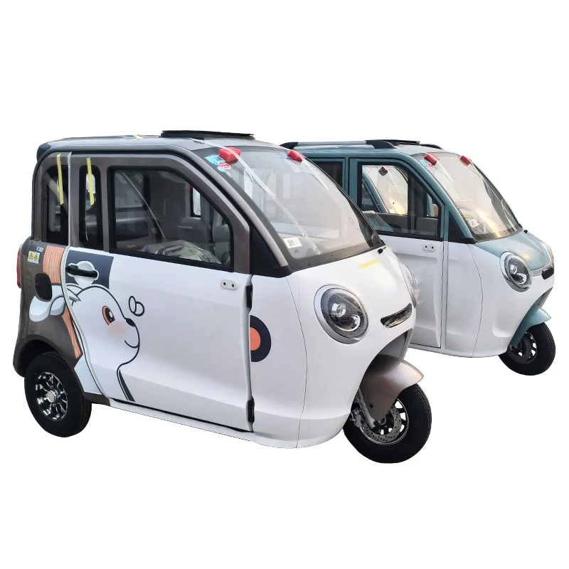 Passenger Electric Tricycles 3 Wheeler Auto Rickshaw Tuk Tuk Scooter vehicle With Plastic Cabin