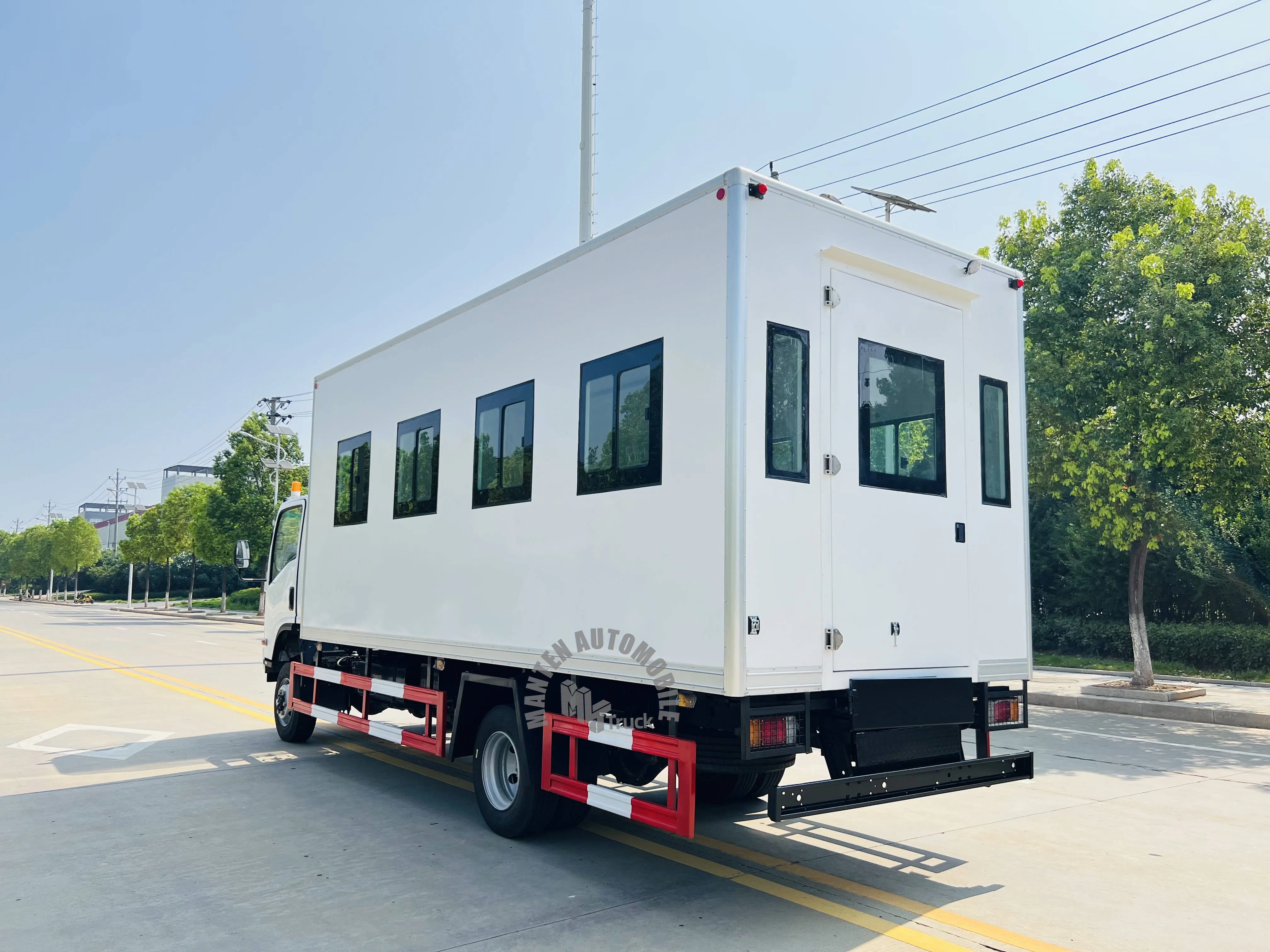 ISUZU factory made 4x2 urban Jeepney bus 20-25 seats