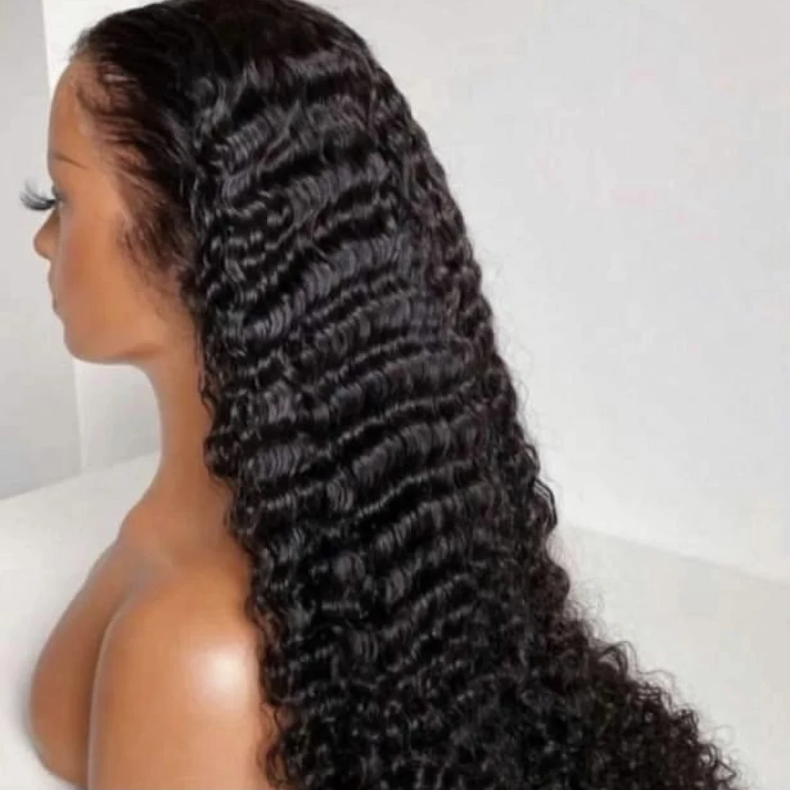 Bouncy Water Wave Peruvian Human Hair Lace Front Wigs Hd Lace Frontal Wig Vendors Full Curly Lace Human Hair Wig For Black Women