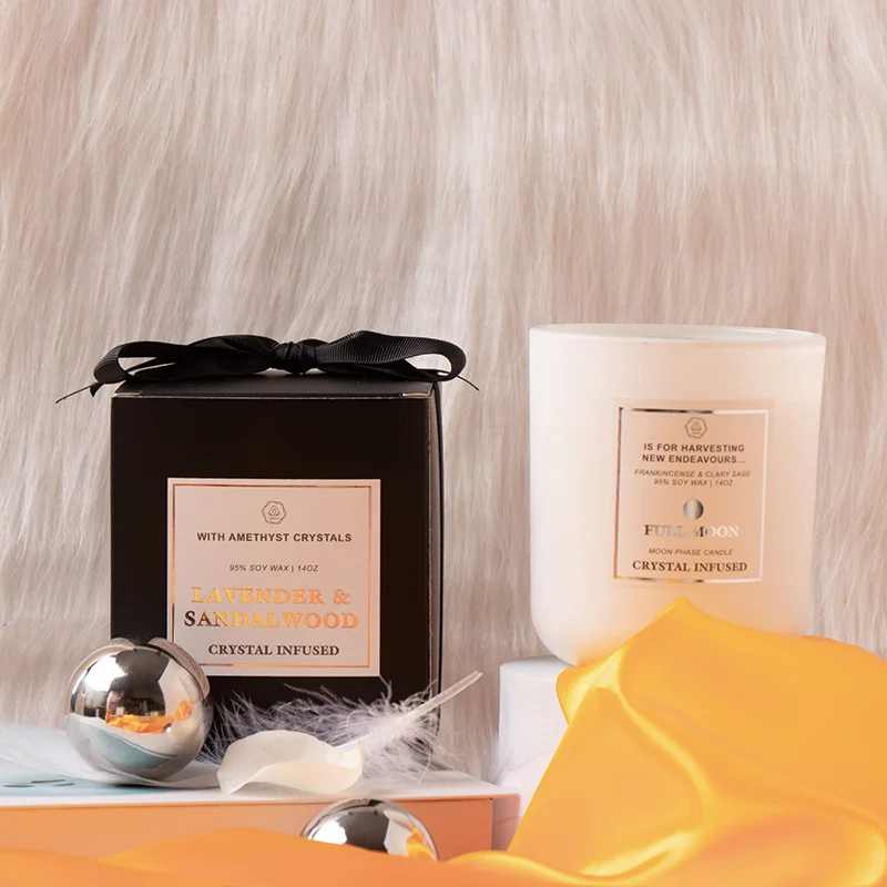 Wholesale Customize Natural Fragrance Oil Crystal Scented Candle  Glass Jar Handmade Soy Wax Aroma Candle for Home Scents