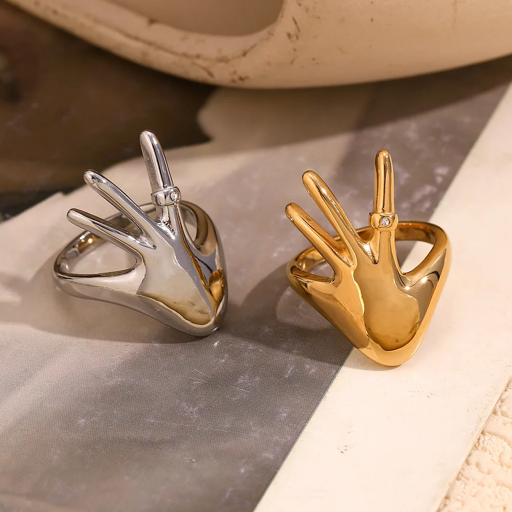 Best Selling 18K Gold Plated Hand Shaped Diamond Ring Fashion Not Fade Stainless Steel Ring Jewelry for Women