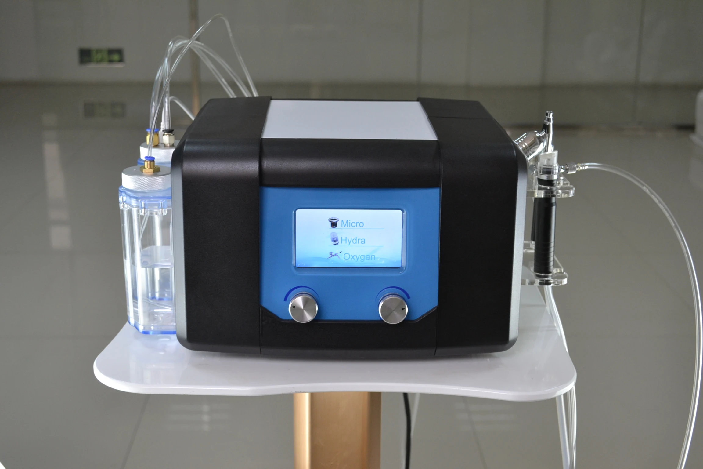 4 in 1 Oxgen Jet Peeling Hydro facial Diamond Dermabrasion Machine