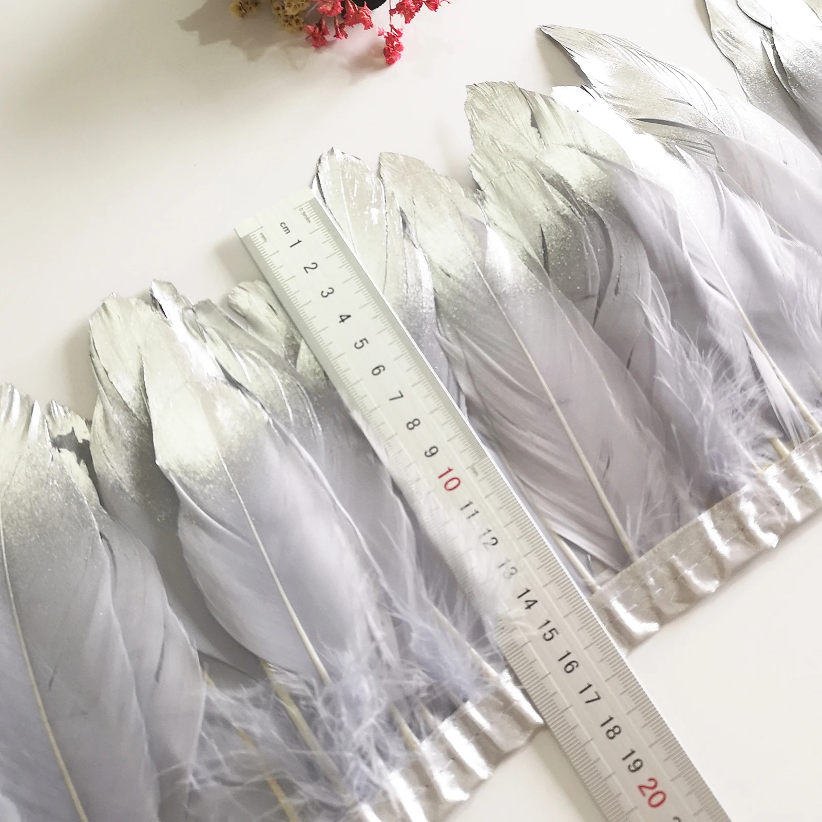 Wholesale High Quality Multi Colour Turkey Feather Cloth Edge White Pink Glod Mix Turkey Feather Trim Fringe For Dress Decor