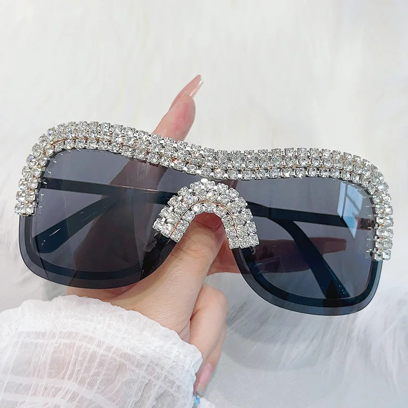 2024 New arrival women trendy diamond bling crystal sunglasses oversized y2k punk one piece vintage sunglasses