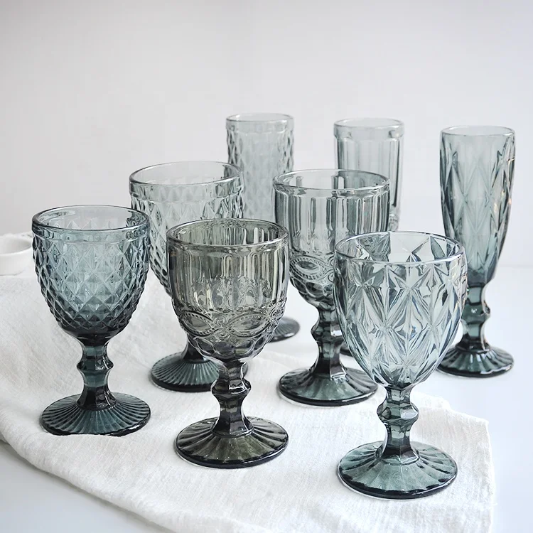 wholesale cheap black/blue/purple/green glass wine glasses water goblet embossed glassware set