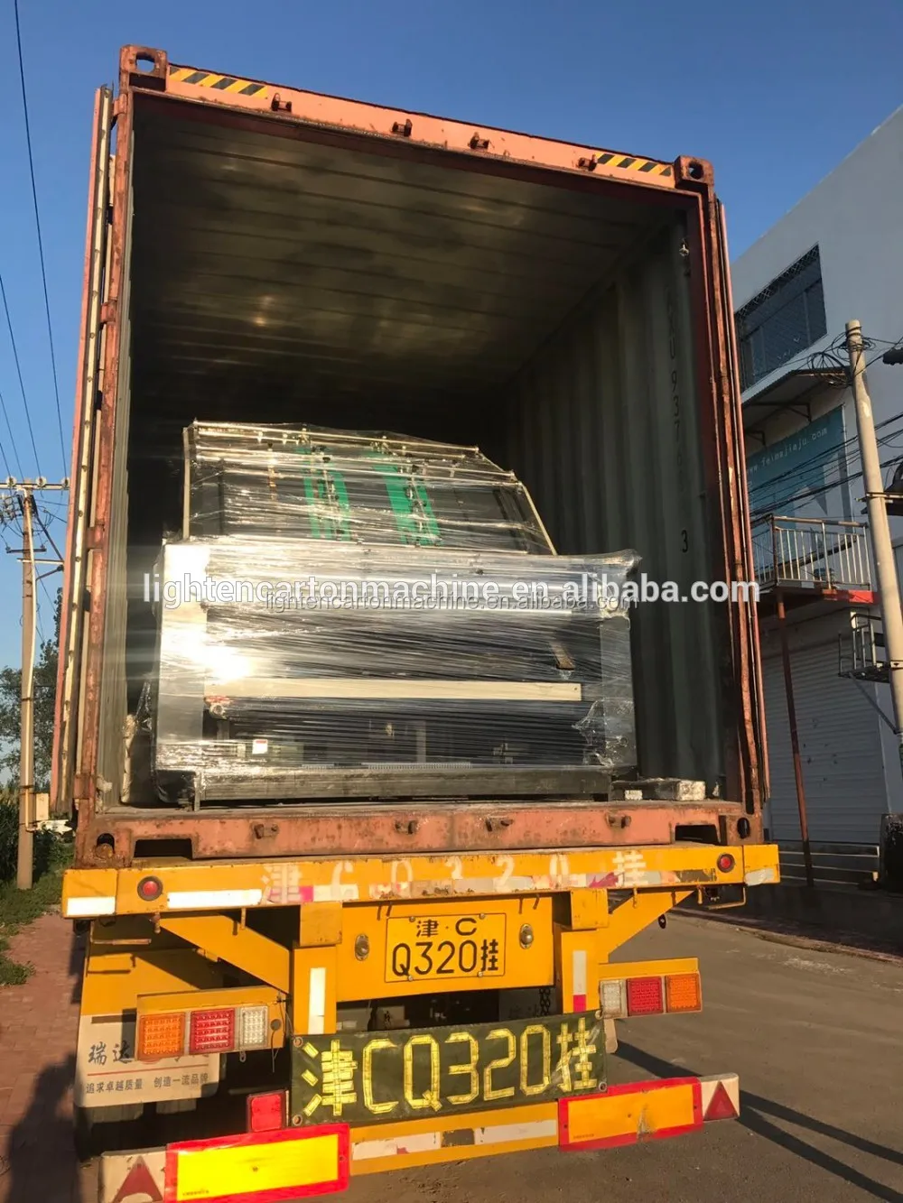  Automatic carton box folding gluing machine --carton
