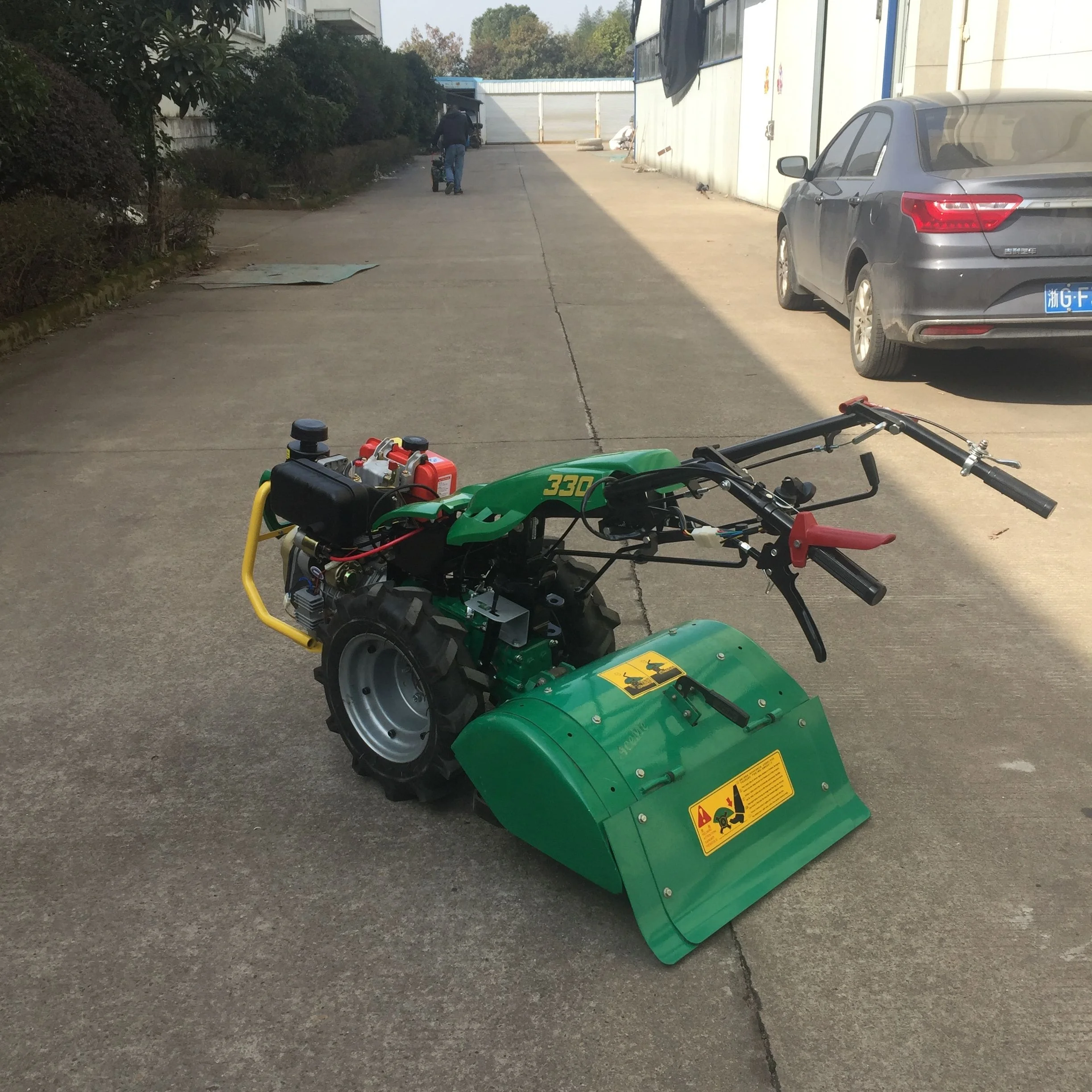 
High Quality 10HP Mini Diesel Motor Tiller Cultivator 